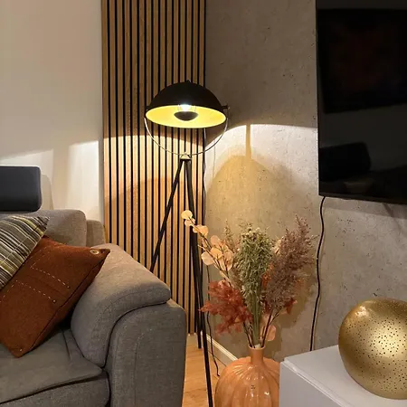 Gold Wing Apartment